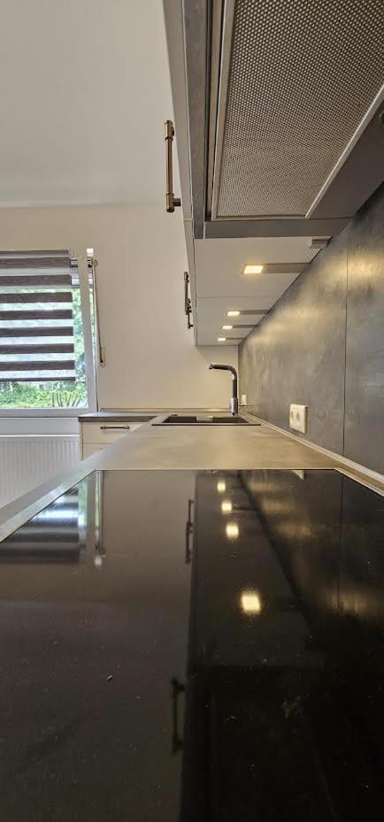 M&L Wohnen 3 Appartement Essen Buitenkant foto